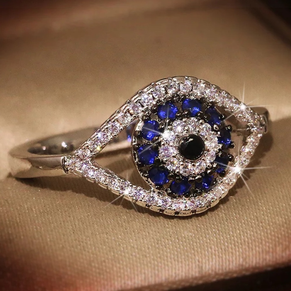 CZ platinum plated Protective eye ring. NWT - Picture 3 of 6